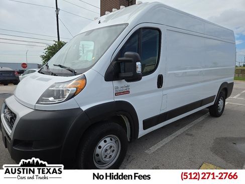 Used 2021 RAM ProMaster 2500 FWD image 1