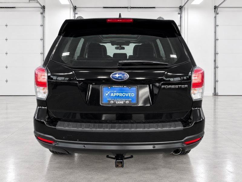 Used 2018 Subaru Forester 2.5i Limited AWD/4WD image 6