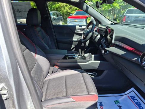New 2026 Chevrolet Equinox RS w/ Convenience Package III FWD image 45