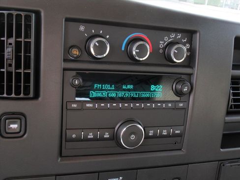 New 2025 Chevrolet Express 3500 Extended w/ Driver Convenience Package image 20