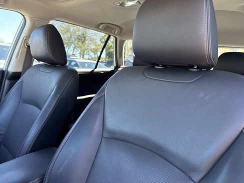 Used 2018 Subaru Outback 3.6R Limited image 27