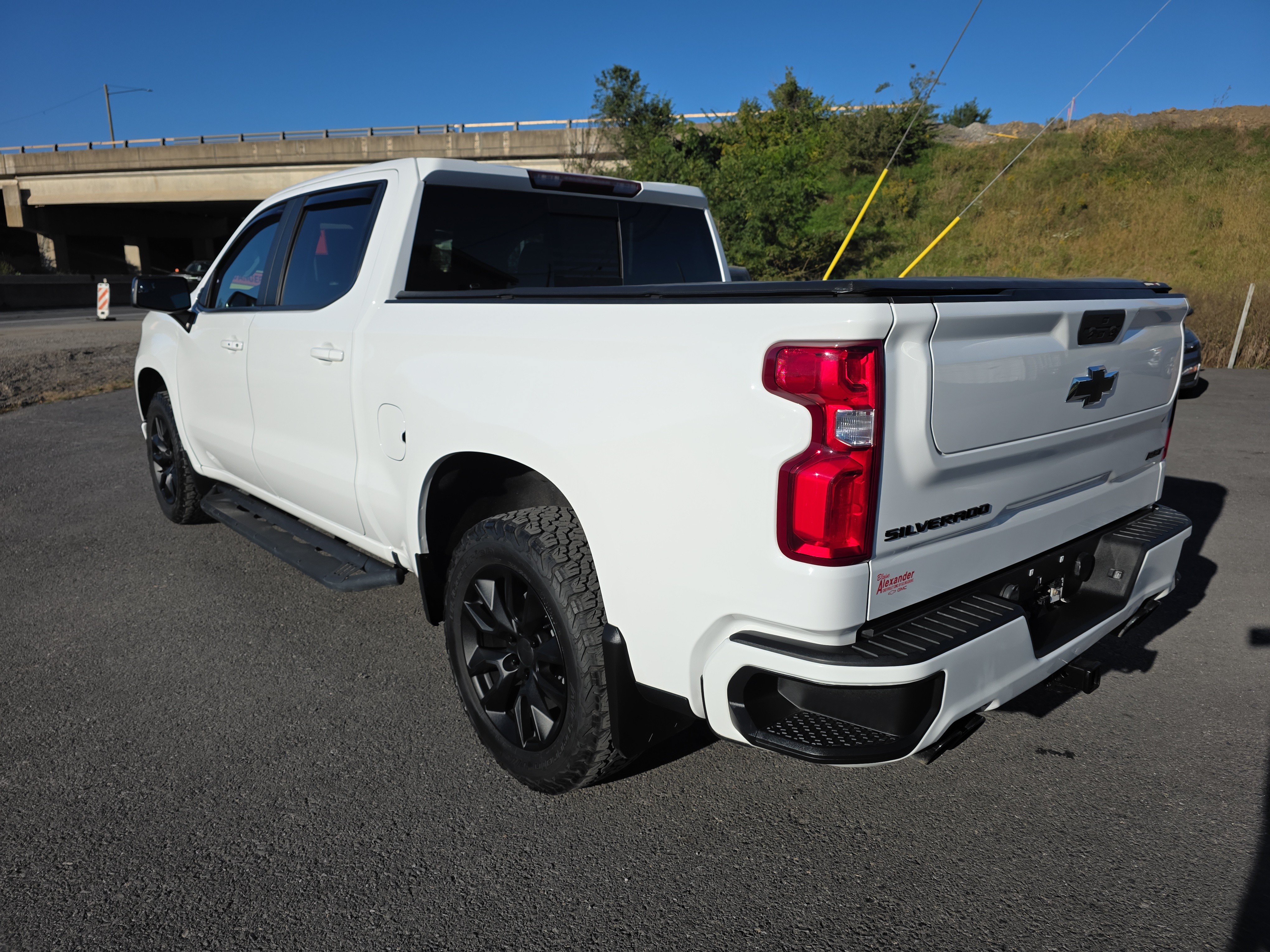 Used 2021 Chevrolet Silverado 1500 RST AWD/4WD image 6
