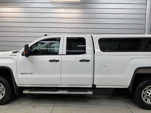 Used 2016 GMC Sierra 3500 4x4 Double Cab w/ Sierra Convenience Package image 9