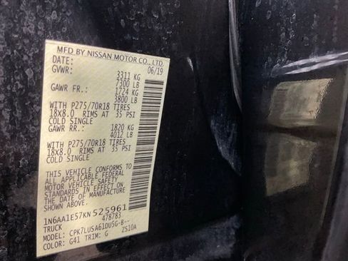 Used 2019 Nissan Titan PRO-4X w/ Pro-4x Convenience Package image 27