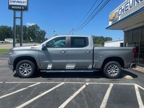 New 2026 Chevrolet Silverado 1500 LT w/ Z71 Off-Road Package AWD/4WD image 4