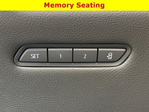 Used 2023 Cadillac XT5 Premium Luxury FWD image 29
