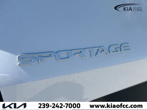 New 2026 Kia Sportage EX w/ EX Panorama Roof Package image 10
