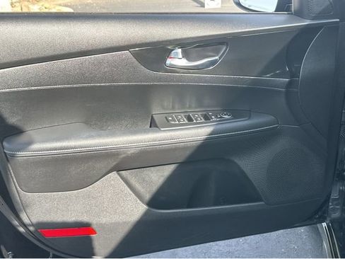 Certified 2023 Kia Forte GT-Line w/ GT-Line Technology Package image 33