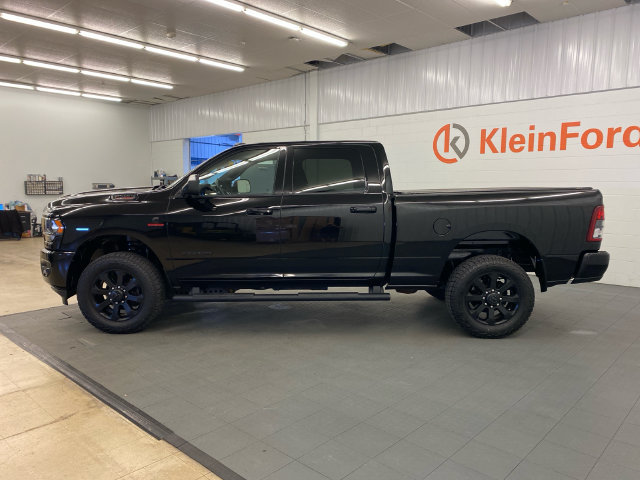 Used 2020 RAM 2500 Big Horn w/ Night Edition AWD/4WD image 7