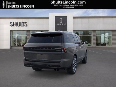 New 2025 Lincoln Navigator Black Label image 9
