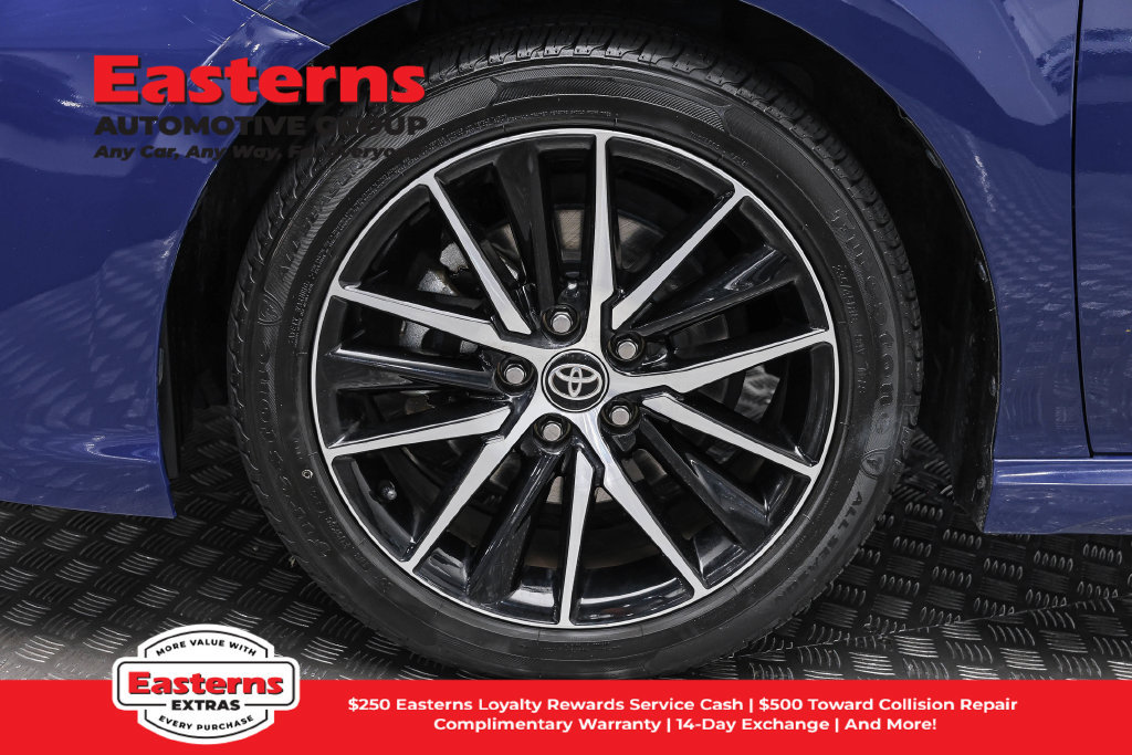 Used 2024 Toyota Camry SE FWD image 31