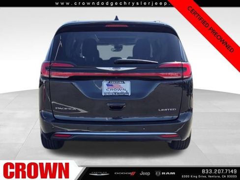 Used 2023 Chrysler Pacifica Limited image 6