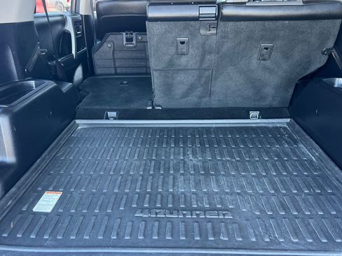 Used 2021 Toyota 4Runner SR5 Premium w/ Moonroof Package AWD/4WD image 15