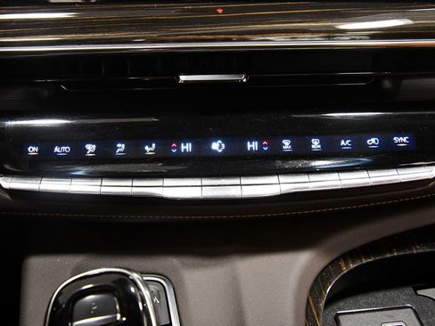 Used 2022 Cadillac Escalade Sport w/ Touring Package AWD/4WD image 30