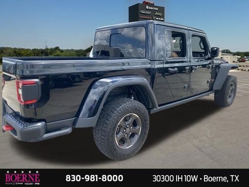 Used 2022 Jeep Gladiator Rubicon w/ LED Lighting Group AWD/4WD image 9