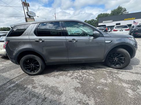 Used 2018 Land Rover Discovery Sport HSE AWD/4WD image 8