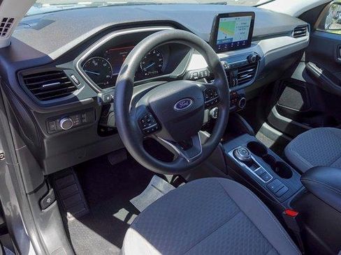 Used 2022 Ford Escape SE AWD/4WD image 9