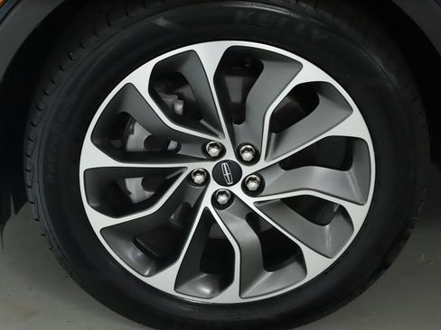 Certified 2021 Lincoln Nautilus Reserve AWD/4WD image 39