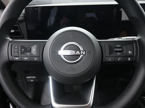 New 2026 Nissan Kicks SV image 10