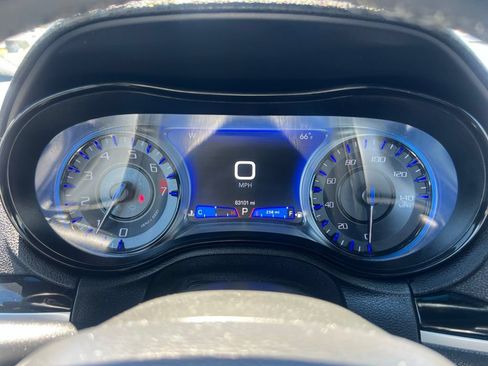 Used 2023 Chrysler 300 S RWD image 58