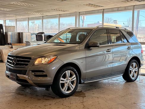 Used 2012 Mercedes-Benz ML 350 4MATIC image 3