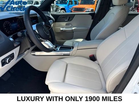 Used 2026 Mercedes-Benz GLB 250 4MATIC image 22
