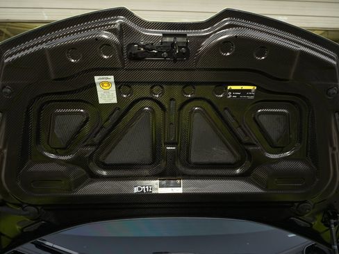 Used 2024 Lamborghini Huracan Tecnica image 26