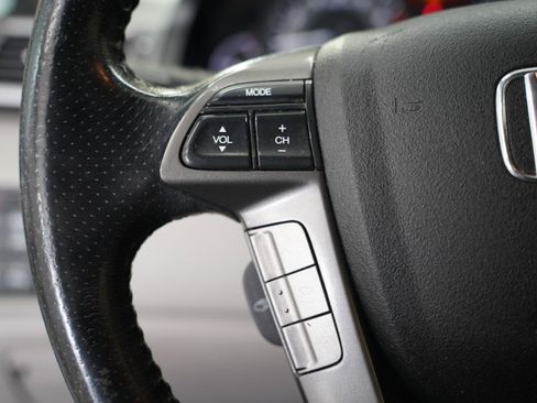 Used 2014 Honda Odyssey Touring image 13