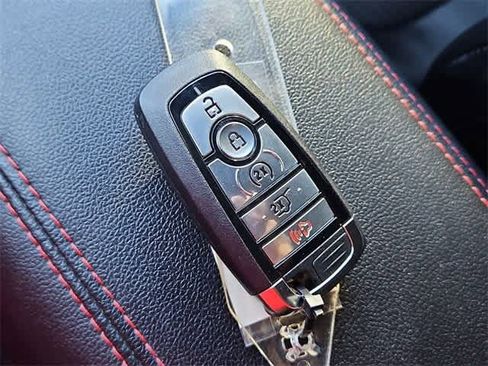 Used 2024 Ford Escape ST-Line w/ Tech Pack #1 image 34