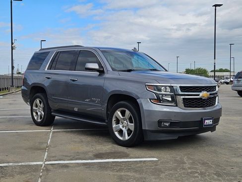 Used 2019 Chevrolet Tahoe LT image 3