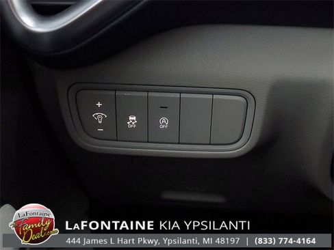 Certified 2025 Kia Soul LX image 15