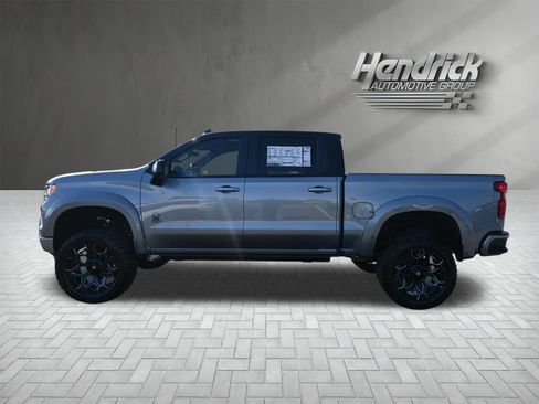 Used 2026 Chevrolet Silverado 1500 RST AWD/4WD image 7