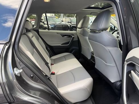 Used 2023 Toyota RAV4 XLE Premium FWD image 17