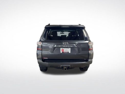Certified 2019 Toyota 4Runner SR5 Premium AWD/4WD image 4