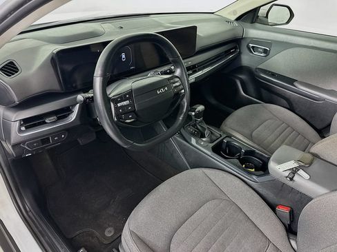 Used 2025 Kia K4 EX FWD image 28