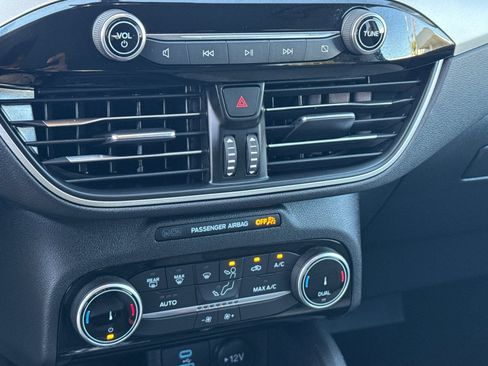 Certified 2022 Ford Escape SE FWD image 21