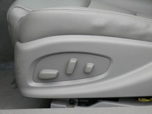 Used 2019 Chevrolet Impala LS image 13