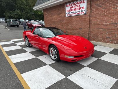 Used 2000 Chevrolet Corvette Coupe w/ Performance Handling Pkg
