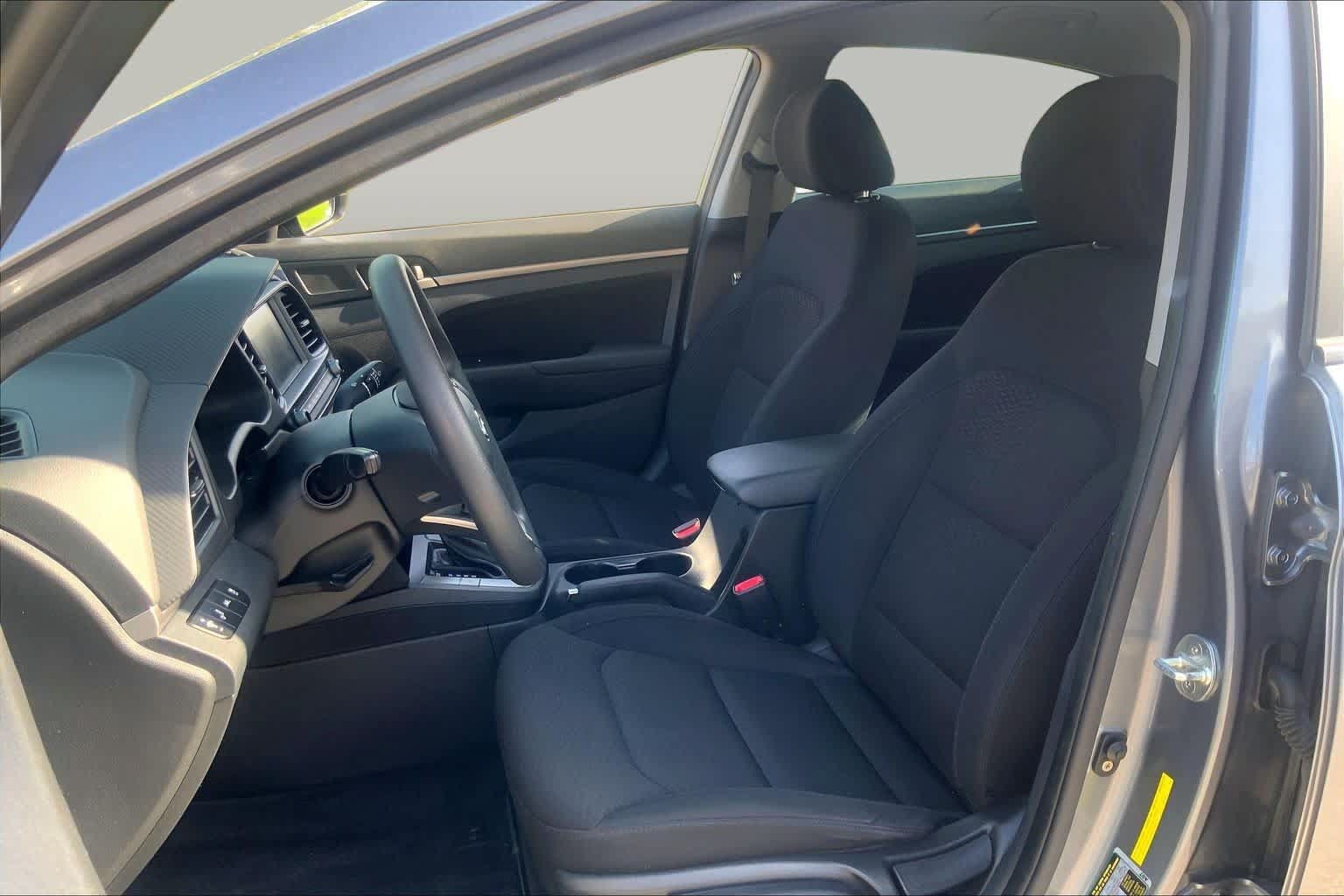 Used 2019 Hyundai Elantra SEL w/ Cargo Package FWD image 8
