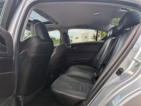 Used 2022 Acura ILX Premium Package image 7