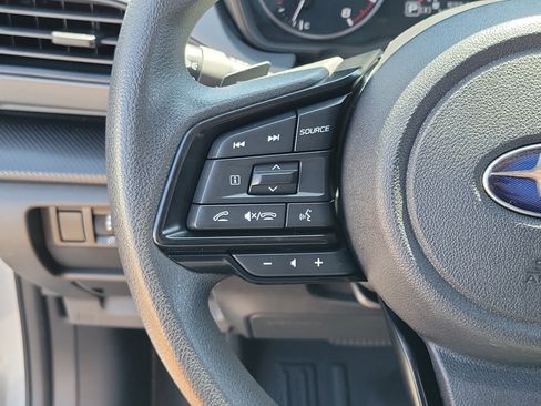 Used 2024 Subaru Crosstrek 2.0i Premium image 25