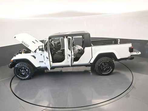 New 2026 Jeep Gladiator Willys image 59
