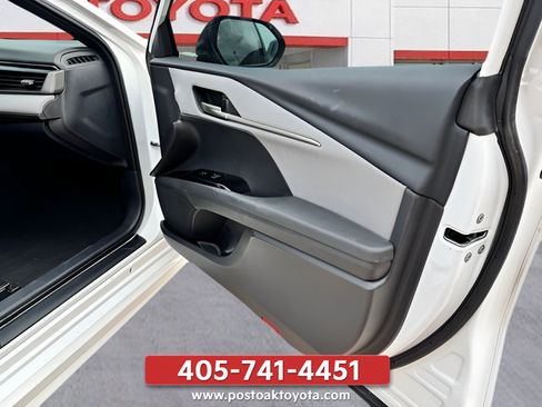 Used 2025 Toyota Camry SE w/ Multimedia Upgrade Package FWD image 35