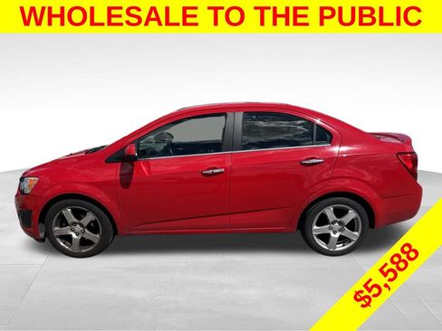 Used 2016 Chevrolet Sonic LTZ FWD image 4