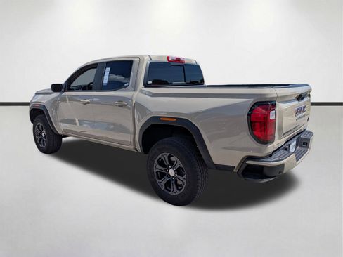 Used 2024 GMC Canyon Elevation w/ Elevation Premium Package RWD image 6