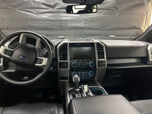 Used 2015 Ford F150 Lariat w/ Equipment Group 501A Mid image 11