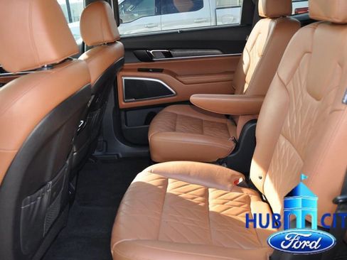 Used 2023 Kia Telluride EX X-Line image 12