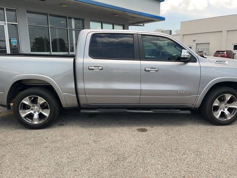 Used 2020 RAM 1500 Laramie AWD/4WD image 42