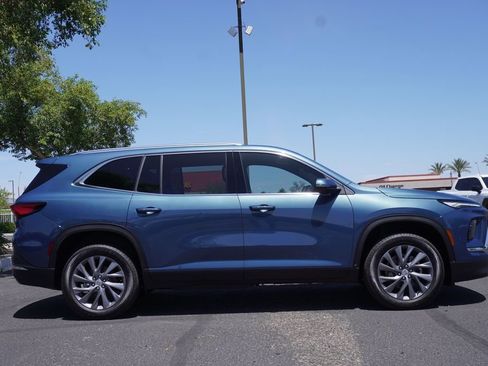 New 2026 Buick Enclave Preferred w/ Power Package FWD image 2
