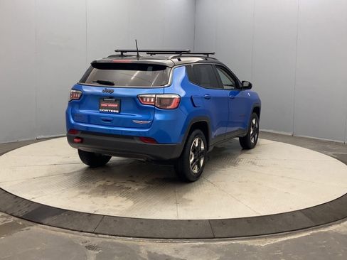 Used 2018 Jeep Compass Trailhawk w/ Cold Weather Group AWD/4WD image 4